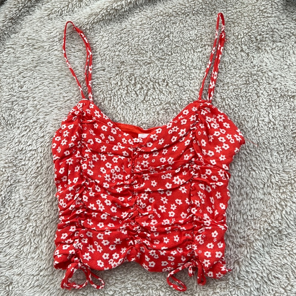 NWOT red flower blouse tank